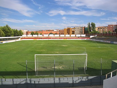 How to get to Estadio Román Valero with public transit - About the place