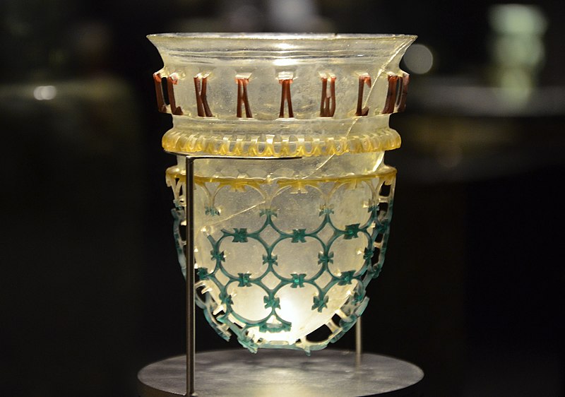 File:Exhibition- Fragile Luxury - Cologne a glass-making centre in Antiquity, Romano-Germanic Museum, Cologne (25384852129).jpg