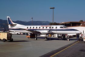 'الطائرة المنكوبة نفسها في مطار سانتا باربارا الدولي في 1 مايو 1988'