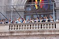 Falleras en el balcón del Ayuntamiento de Valencia. Fallas de 2023 01