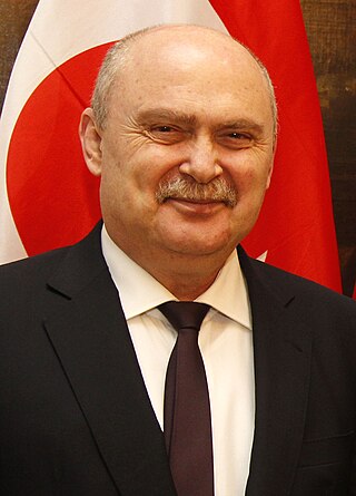 <span class="mw-page-title-main">Feridun Sinirlioğlu</span> Turkish diplomat and politician