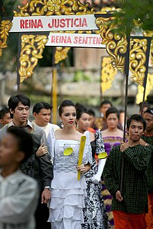 Flores de Mayo Filipinas Flores de mayo.jpg