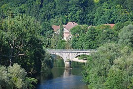 Former railway bridge between Noirefontaine and Villars-sous-Danjoux, Doubs, France.jpg
