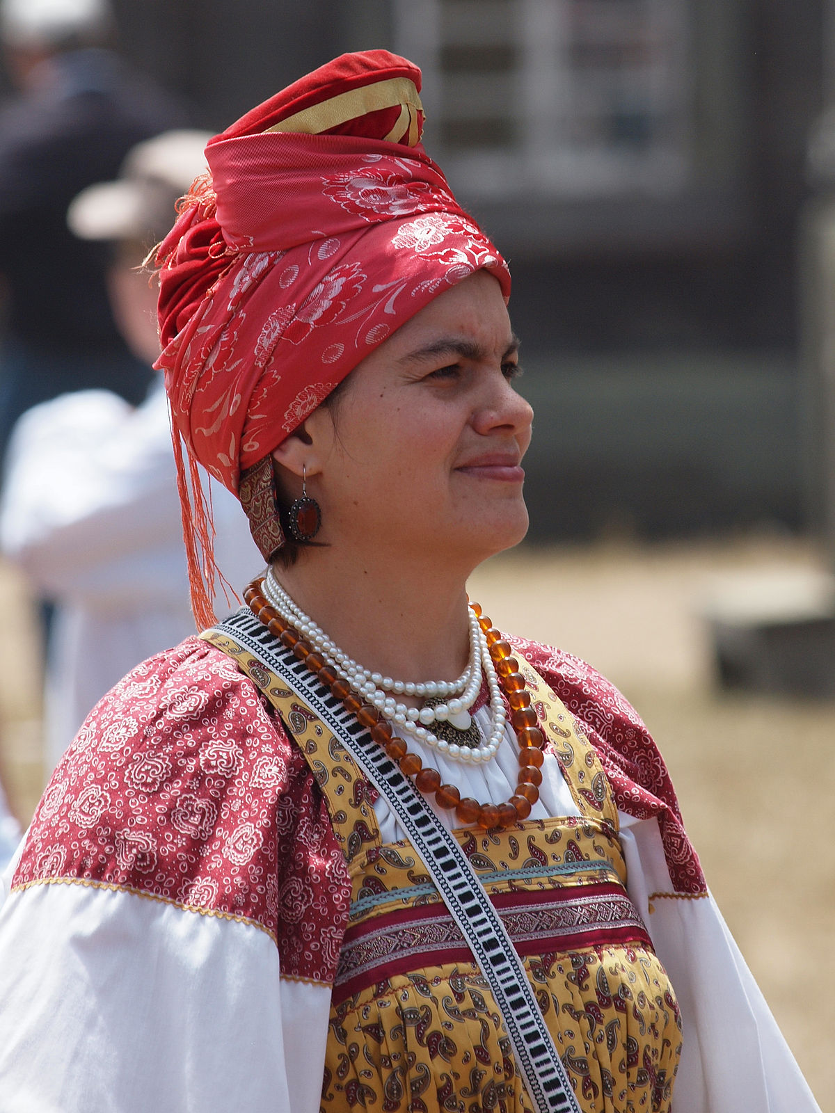 File:Fort Ross Woman wearing Traditional Russian Costume.jpg - Wikimedia  Commons