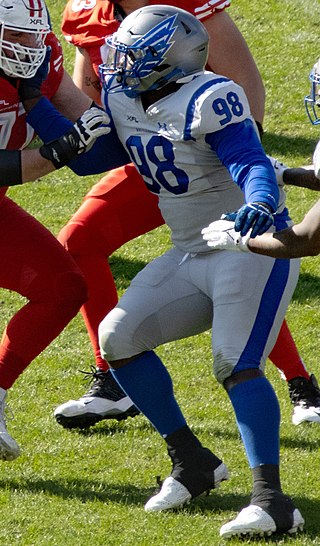 <span class="mw-page-title-main">Freedom Akinmoladun</span> American football player (born 1996)