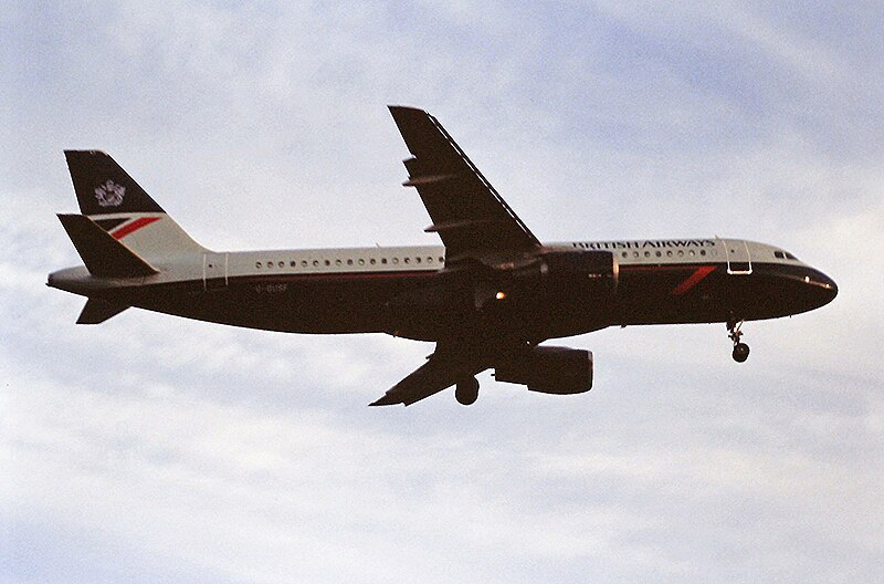 File:G-BUSF A320 British airways LHR 19-06-93 (47964051393).jpg