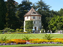 Gärtnerturm vor dem Schloss