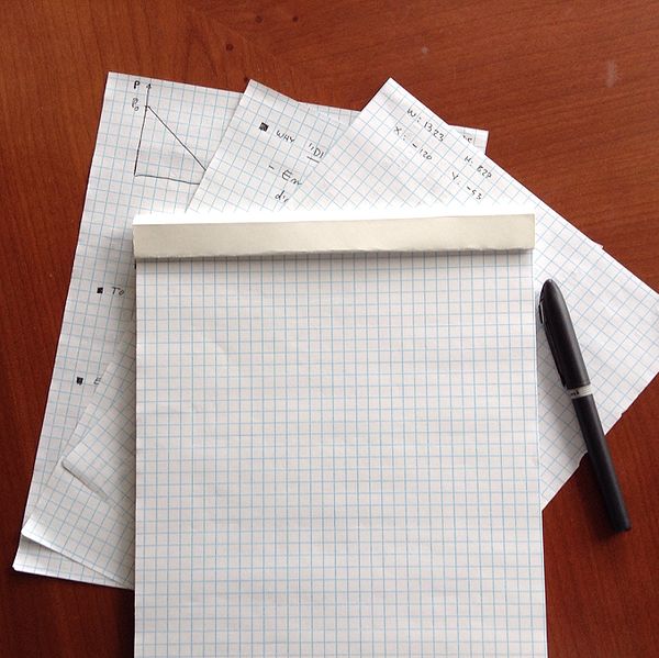 File:Graph paper pad and examples (16645340674).jpg