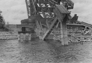 Hindenburgbrücke: Vorläufer, Planung und Baubeginn, Ausführung