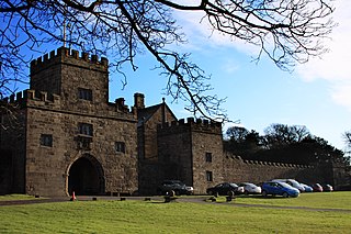 <span class="mw-page-title-main">Hoghton Tower</span> Grade I listed historic house museum in Lancashire, England