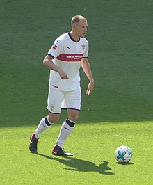Badstuber playing for Stuttgart in 2018 HolgerBadstuber.jpg