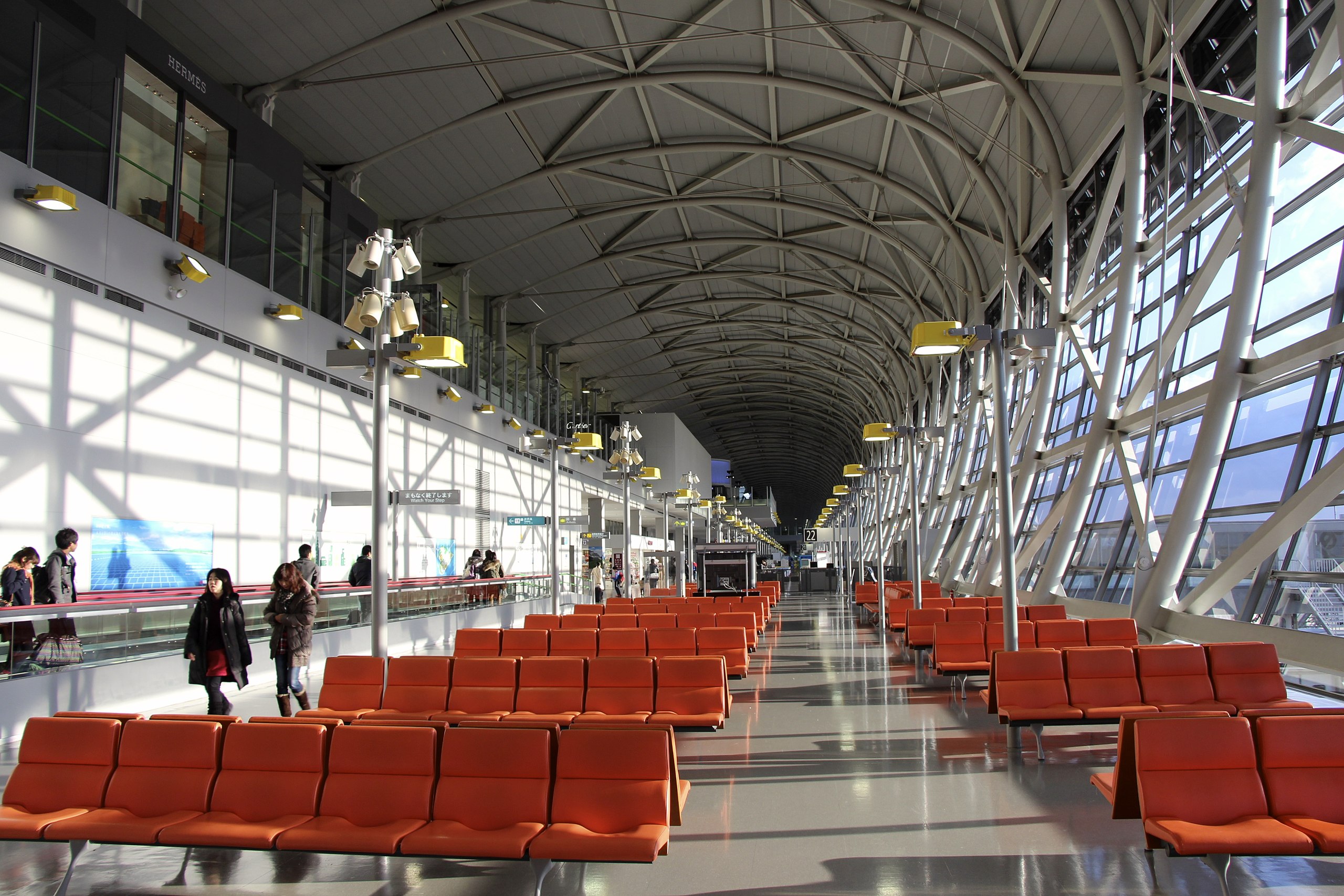 File:JP-Osaka-Kansai-AirPort-Boarding-Terminal.jpg - Wikimedia Commons