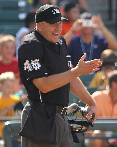 Jeff Nelson umpire 2011