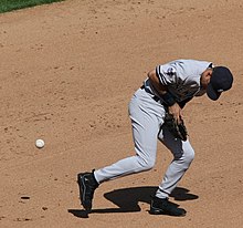 Derek Jeter misses a ground ball for an error JeterError.jpg