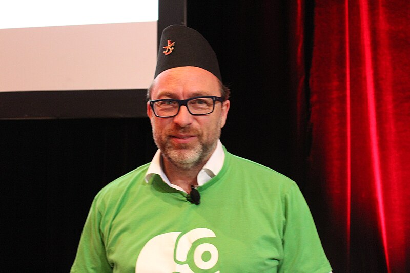 File:Jimmy Wales, Closing Ceremony Wikimania 2015.JPG