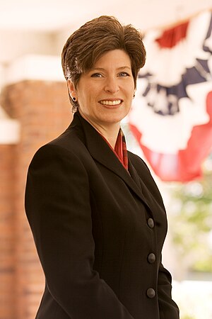 Joni Ernst (5203370332).jpg