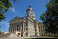Edifício do capitólio do estado de Kansas.jpg