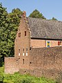 * Nomination Kasteel Doorwerth Detail of the castle. --Agnes Monkelbaan 06:12, 25 November 2018 (UTC) * Promotion  Support Good quality. --XRay 06:23, 25 November 2018 (UTC)