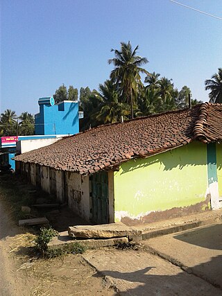 <span class="mw-page-title-main">Arakere, Shrirangapattana</span> Village in Karnataka, India