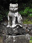 木島神社の狛猫（阿と吽）