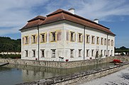 Čeština: Jihozápadní pohled na zámek Kratochvíle. This is a photo of a cultural monument of the Czech Republic, number: 42162/3-3707. Památkový katalog  · MIS  · hledat obrázky  · hledat seznamy  · Wikidata