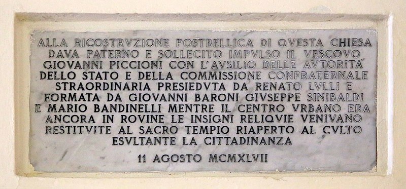 File:Livorno, santa giulia, interno, canonica, lapide ricostruzione 1947.jpg