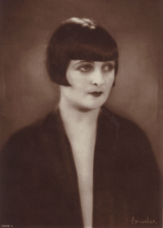 <span class="mw-page-title-main">Lya De Putti</span> Hungarian actress (1897–1931)