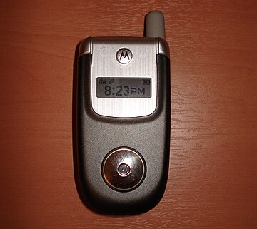 A grey Motorola V220. MOTOROLA V220 GREY.jpg