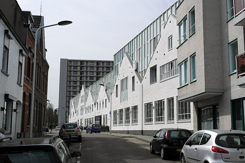 File:Maastricht, Mariaberg, Brouwersweg01.jpg