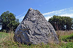 Menhir de la Crulière - Brem-sur-Mer 02.JPG