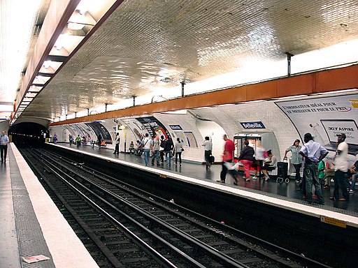 Metro de Paris - Ligne 2 - Belleville 01