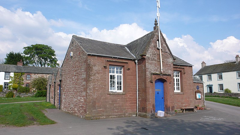 File:Milburn School - panoramio.jpg