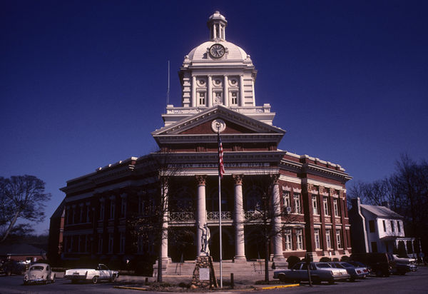 Morgan County Courthouse in Madison