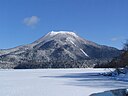 Mount Oakan and Lake Akan (Jan. 2006).jpg
