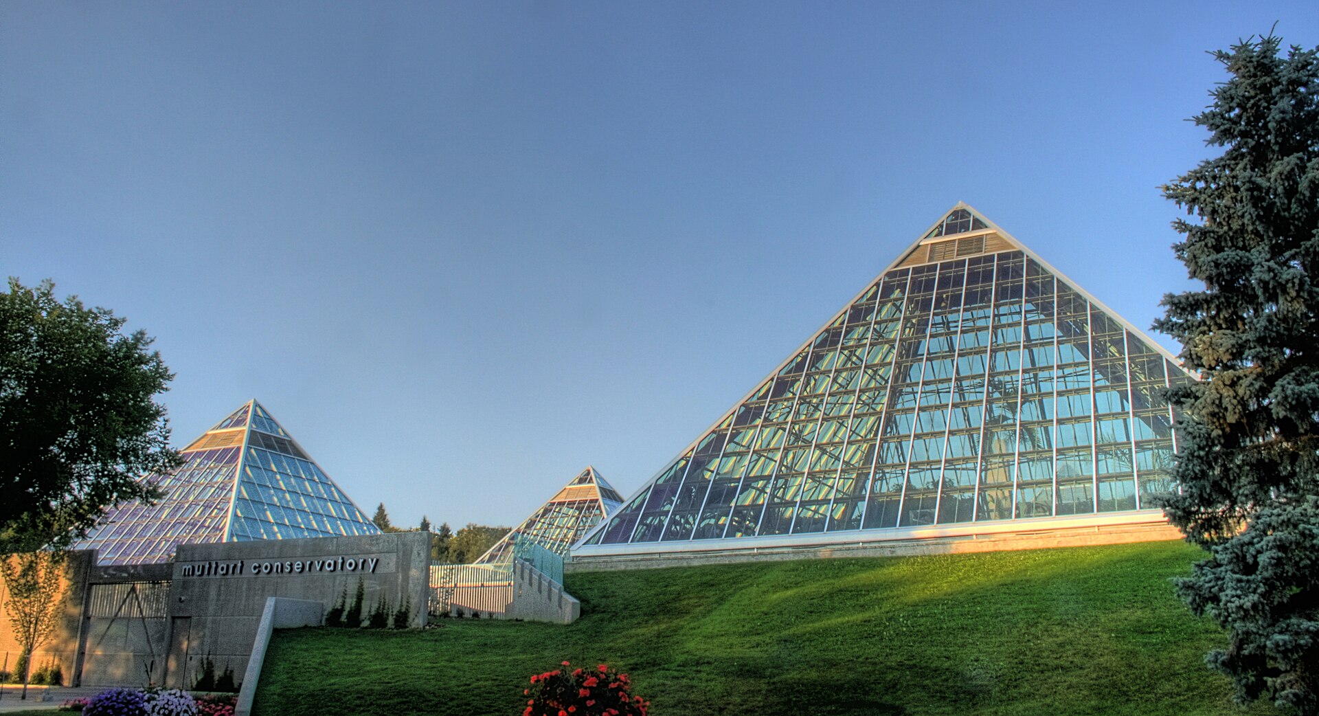 Muttart Conservatory - Wikipedia