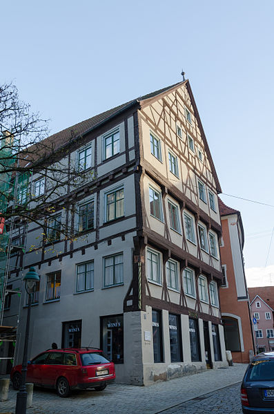 File:Nördlingen, Marktplatz 21-003.jpg