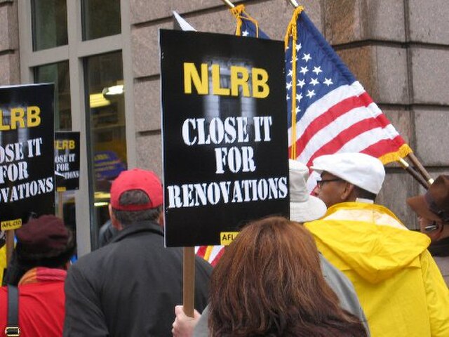 Union members picketing NLRB rulings outside the agency's Washington, D.C., headquarters in November 2007