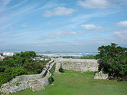 Pohled na ruiny pevnosti Naka