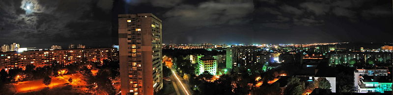 File:Night Panorama of Burgas.jpg