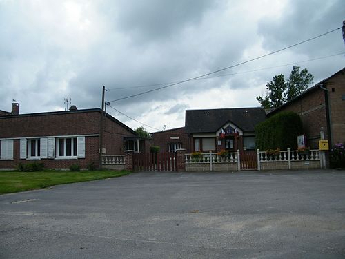 Plombier dégorgement canalisation Outrebois (80600)