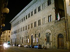 Palazzo Medici Riccardi by night 01.JPG