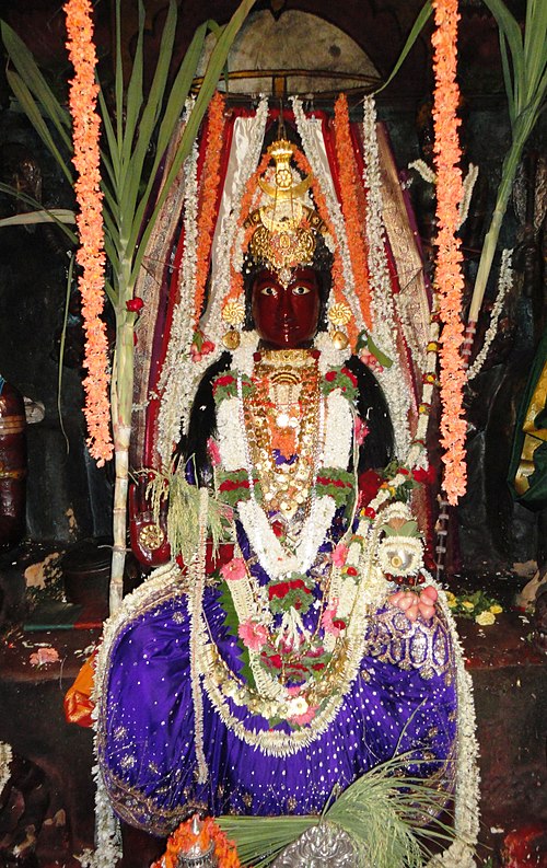 Murti of the Goddess Rajarajeshwari at the temple patronized by the Alupas