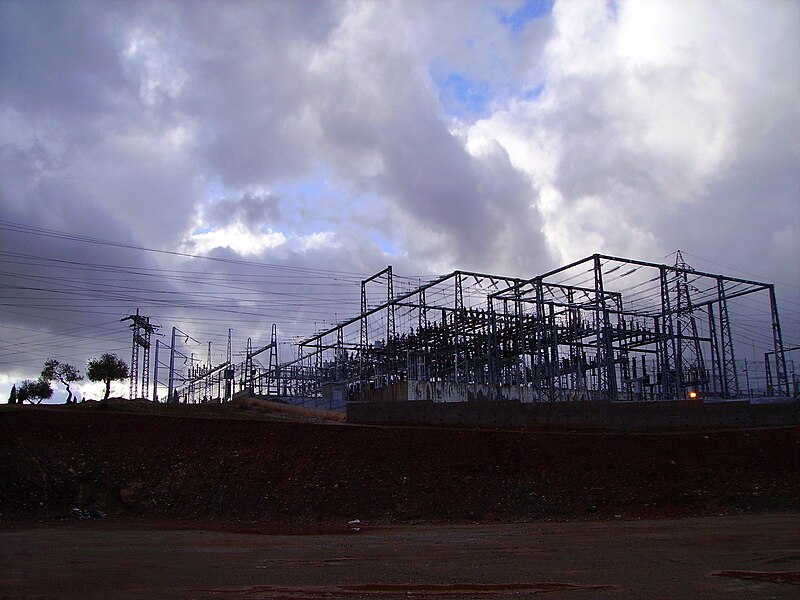 File:Power plant on Sacromonte.JPG