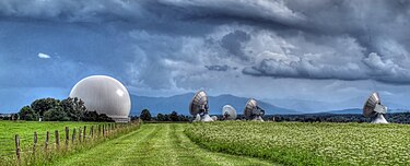 Parabolic antennas of the radio telescope station at Raisting Raisting.jpg