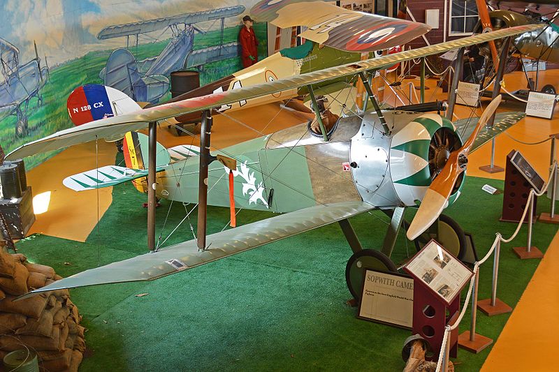 File:Replica Sopwith F.1 Camel ‘SK7’ (N2257J) (34277630484).jpg