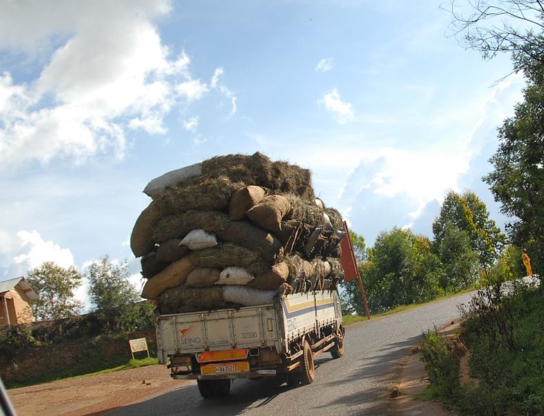 File:Road between Bukemba and Bujumbura - Flickr - Dave Proffer (2).jpg