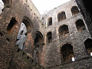 Rochester Castle Interior.JPG