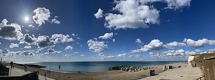 Rottingdean beach, with Brighton visible on the right (2022) Rottingdean beach 2022.jpg