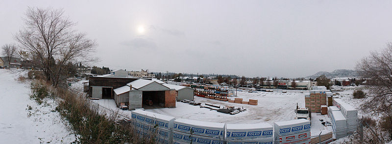 File:Russdionnedotcom-Rutland Above Value Village with snow-Panorama.jpg