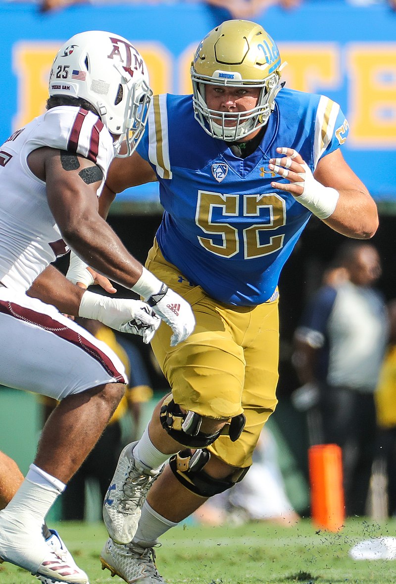 Scott Quessenberry - Football - UCLA